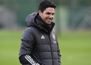 อาร์เซนอลจ่อขยายสัญญา ทิมเบอร์ คีย์แมนเกมรับ