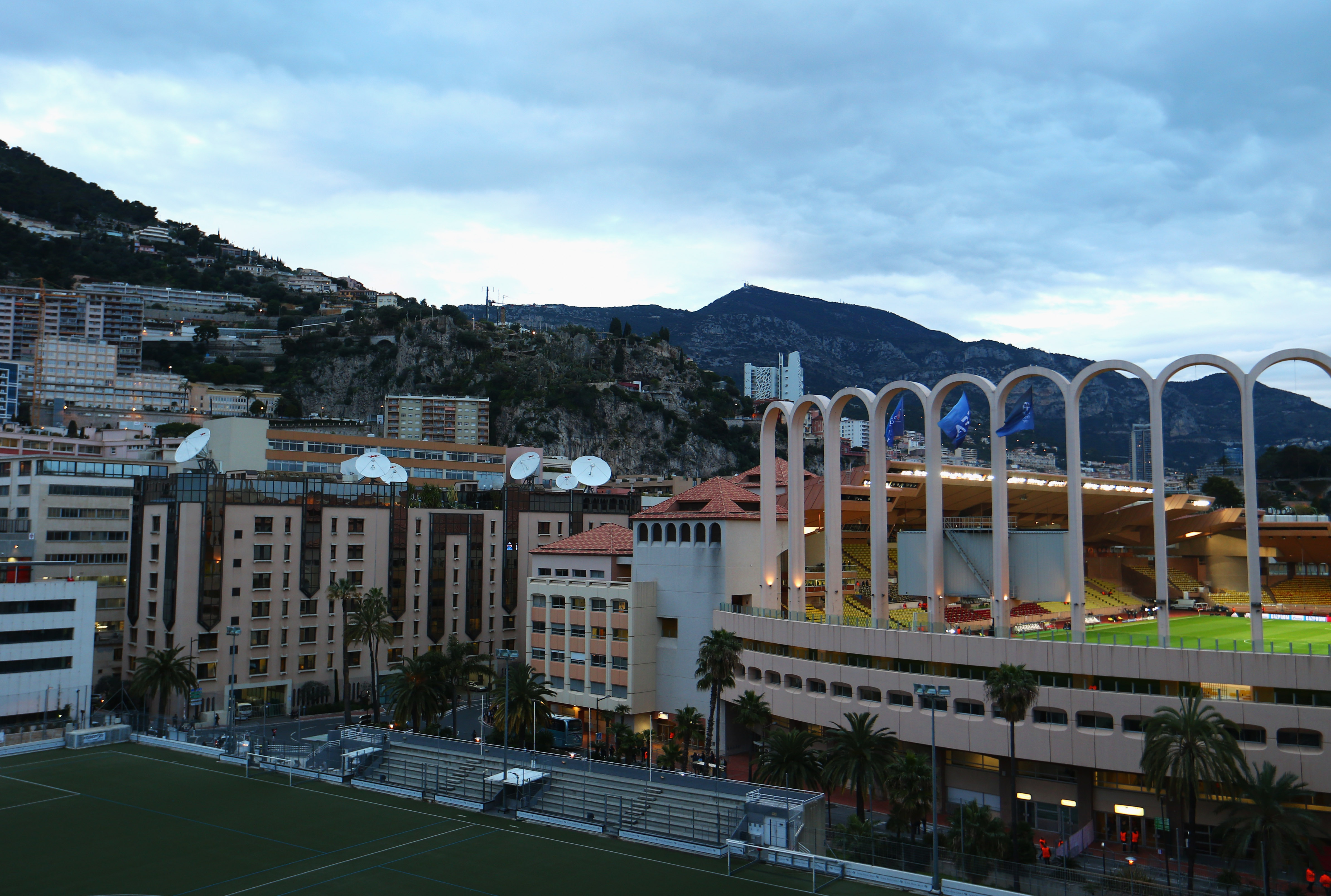 โมนาโก เจอ ยูเวนตุส: วิเคราะห์บอลล่าสุด ฟอร์มใครดีกว่า?