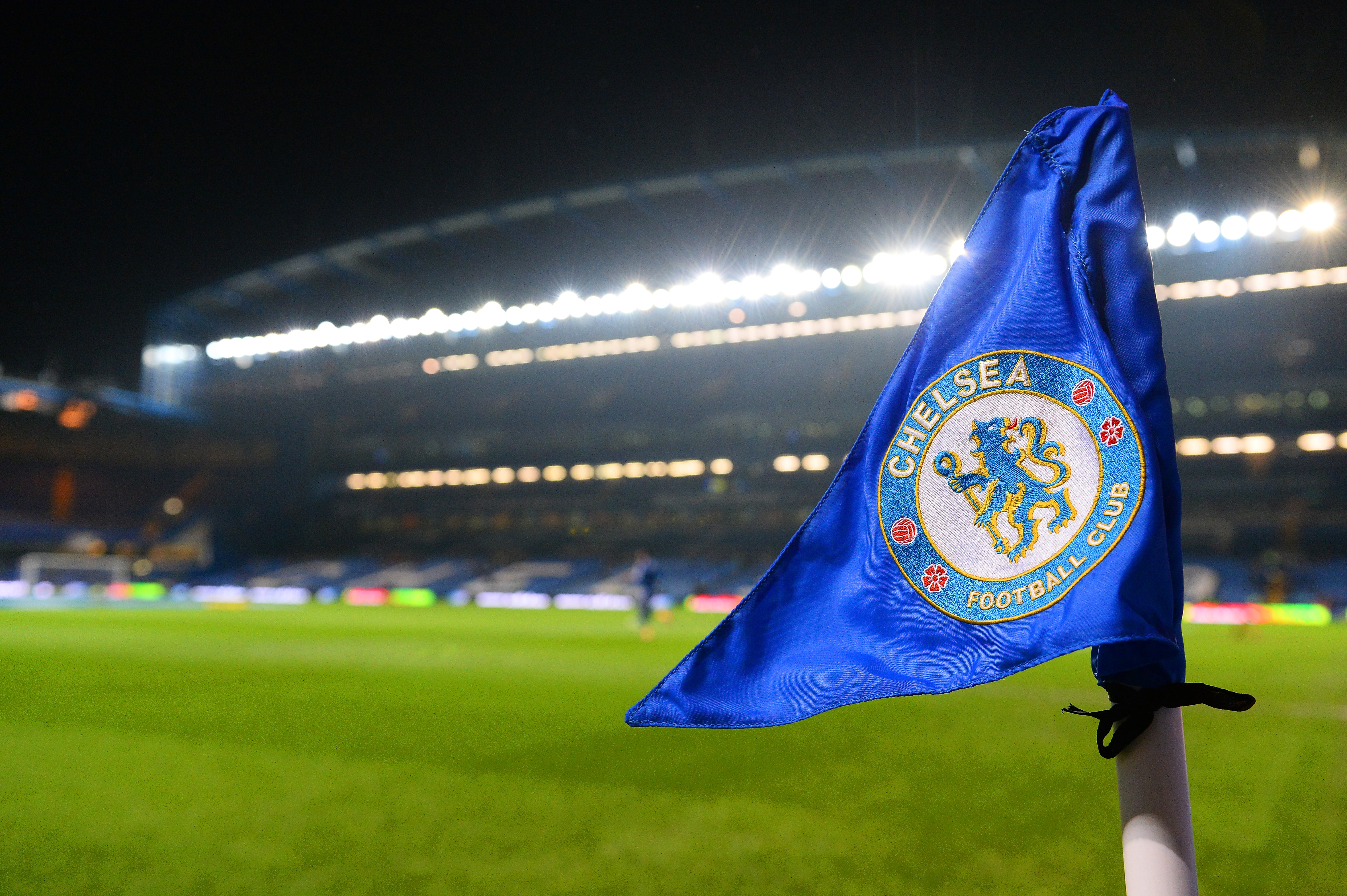 สิงห์บลูส์ทุ่มไม่อั้น! ยื่นข้อเสนอ 150 ล้านยูโรล่าตัว 'เบลลิงแฮม'