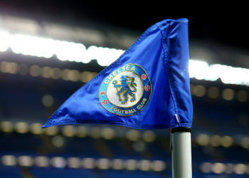 หงส์, สิงห์ บี้หนัก! เปิดศึกนอกสนามล่าตัว 'มูริลโล่' เสริมแกร่งแนวรับ