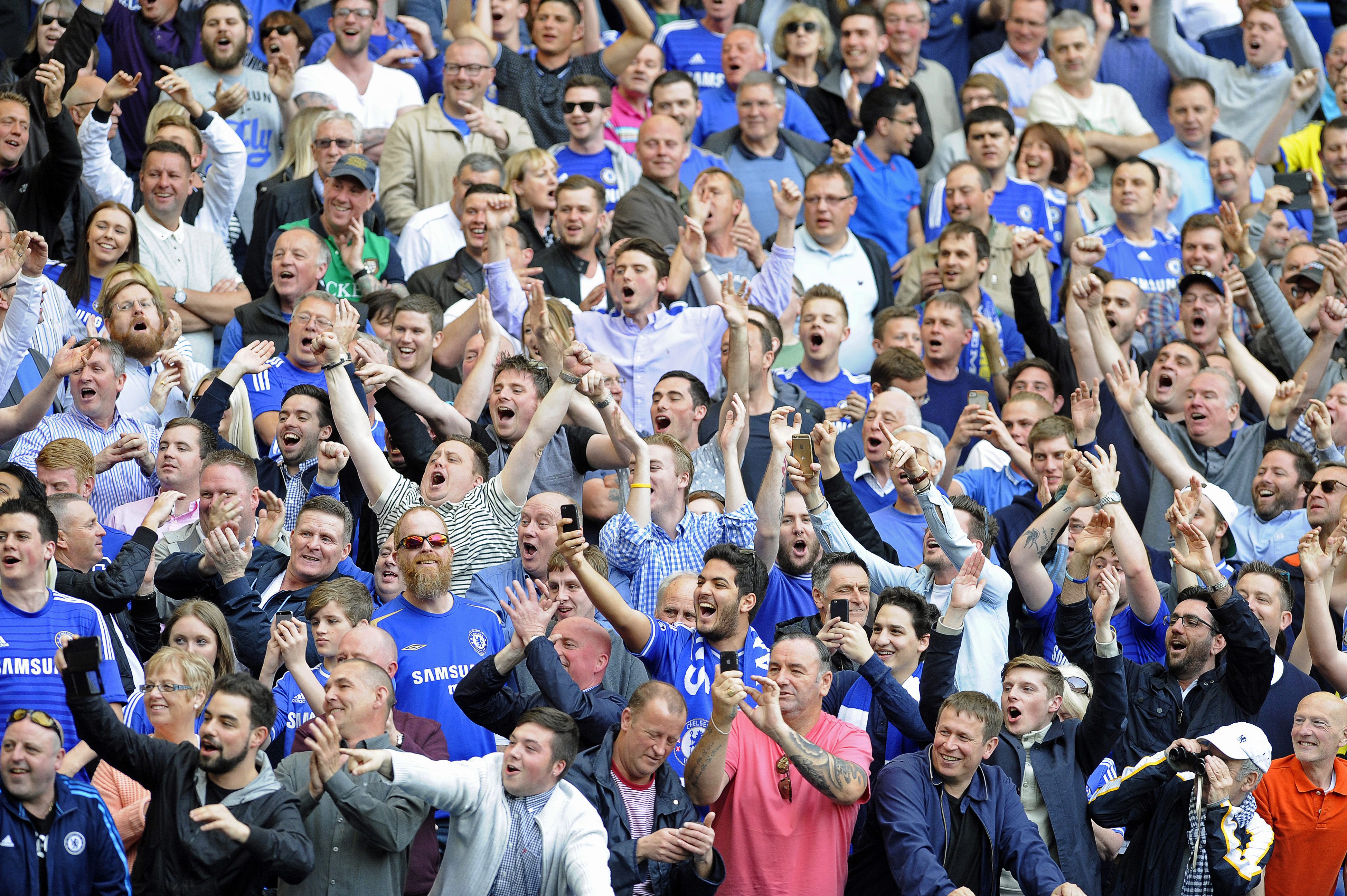 หงส์,สิงห์ เตรียมเปิดศึกนอกสนาม! ล่าตัว 'Kroupi' ดาวรุ่งพุ่งแรง