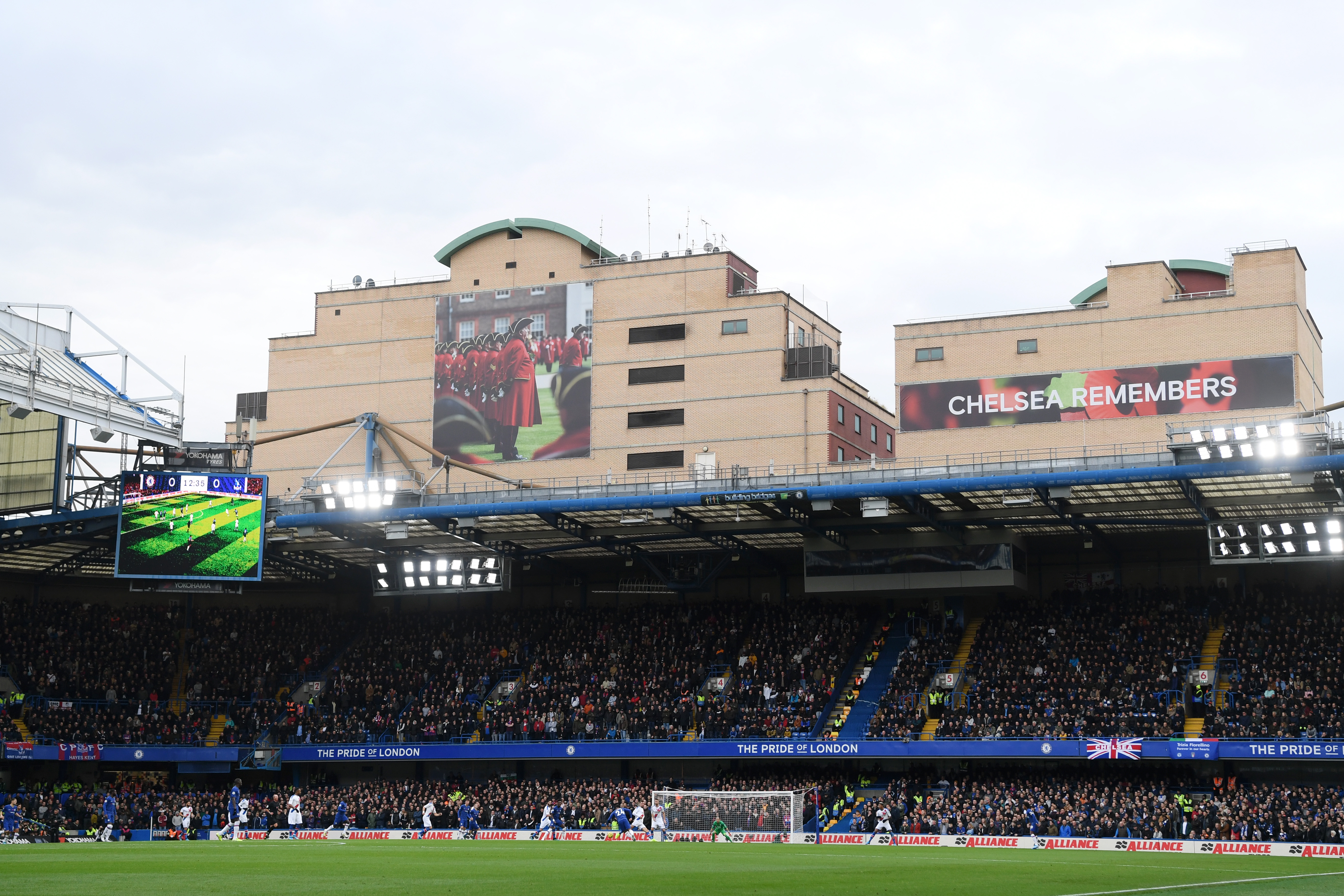 สิงห์บลูส์เตรียมยื่นสัญญาใหม่ให้ เอ็นโซ่ สยบข่าว เรอัล มาดริด