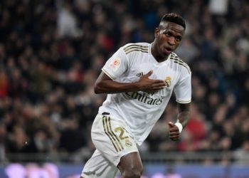 เรือใบเตรียมทุ่ม 5.8 พันล้านบาทล่าตัว วินิซิอุส เข้ารัง!