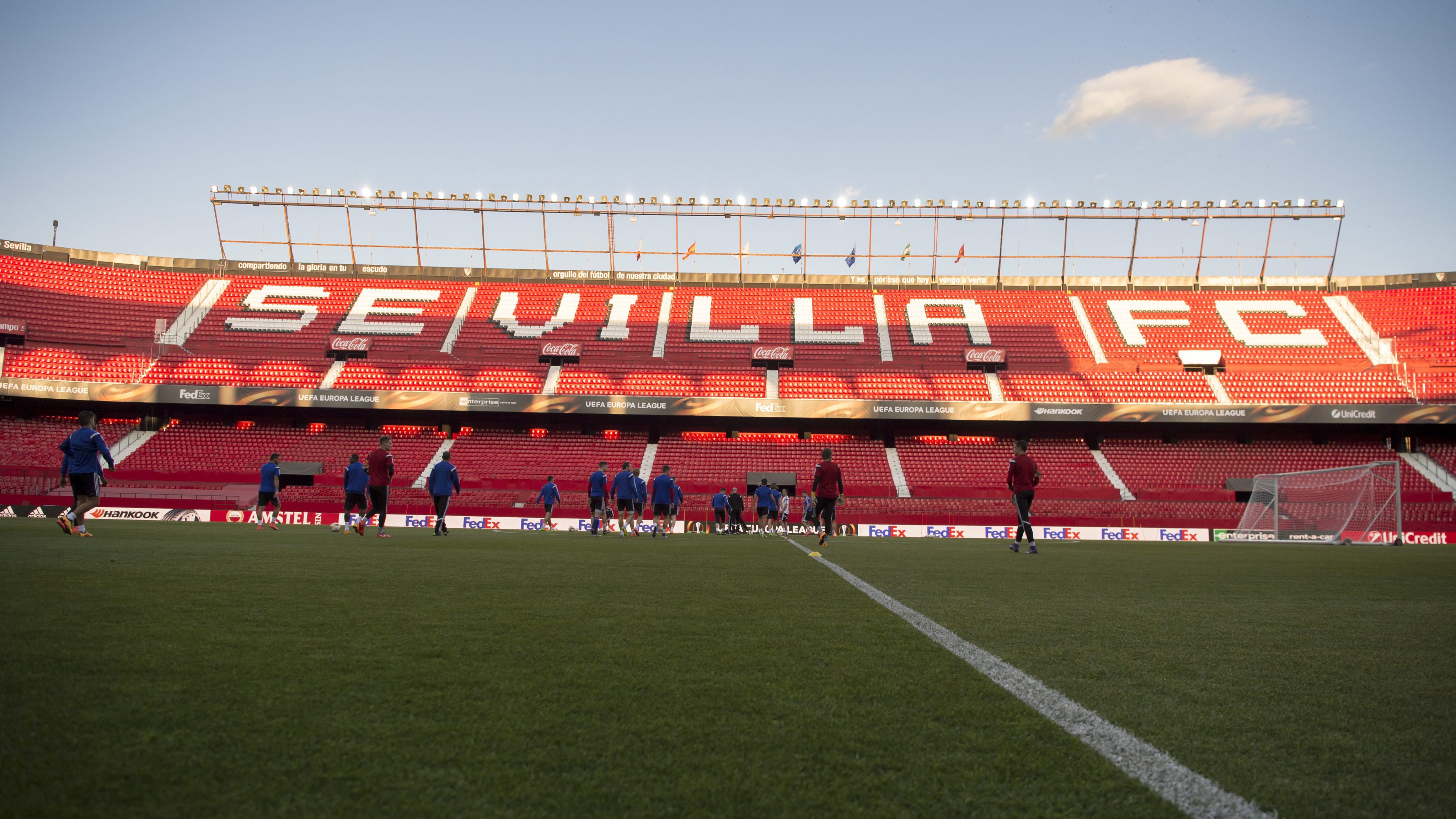 เซบีย่า เล็งกระชากตัว เนธาน แพ็ตเตอร์สัน เสริมแกร่งแนวรับ